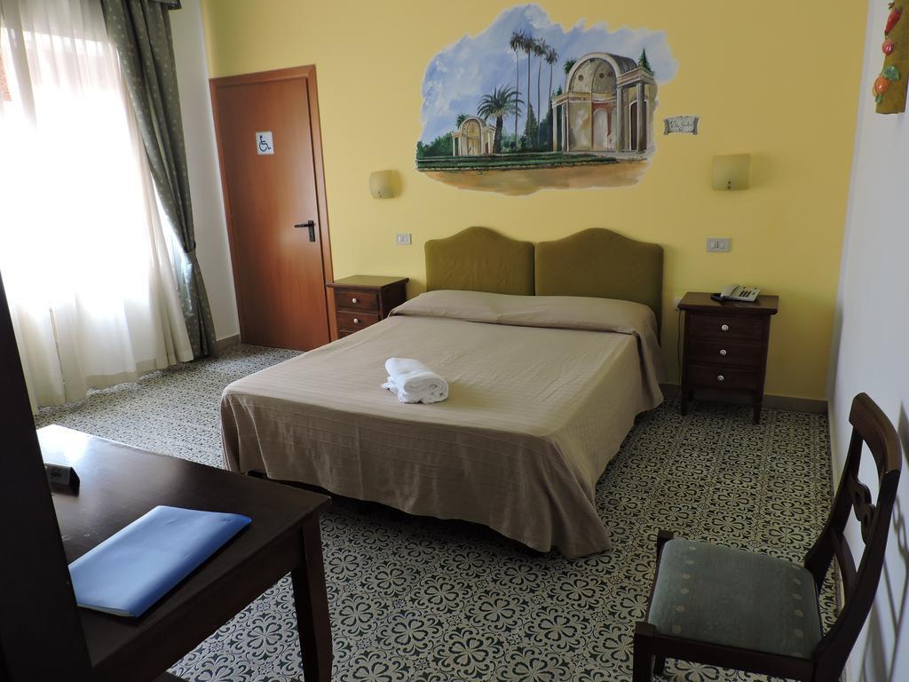 Hotel Elite Palermo Centro מראה חיצוני תמונה